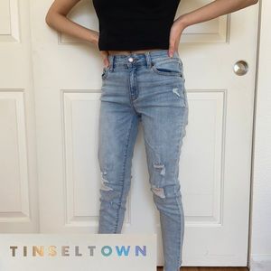 Tinsel Town - Mid Rise Skinny Light Wash Ripped Jeans